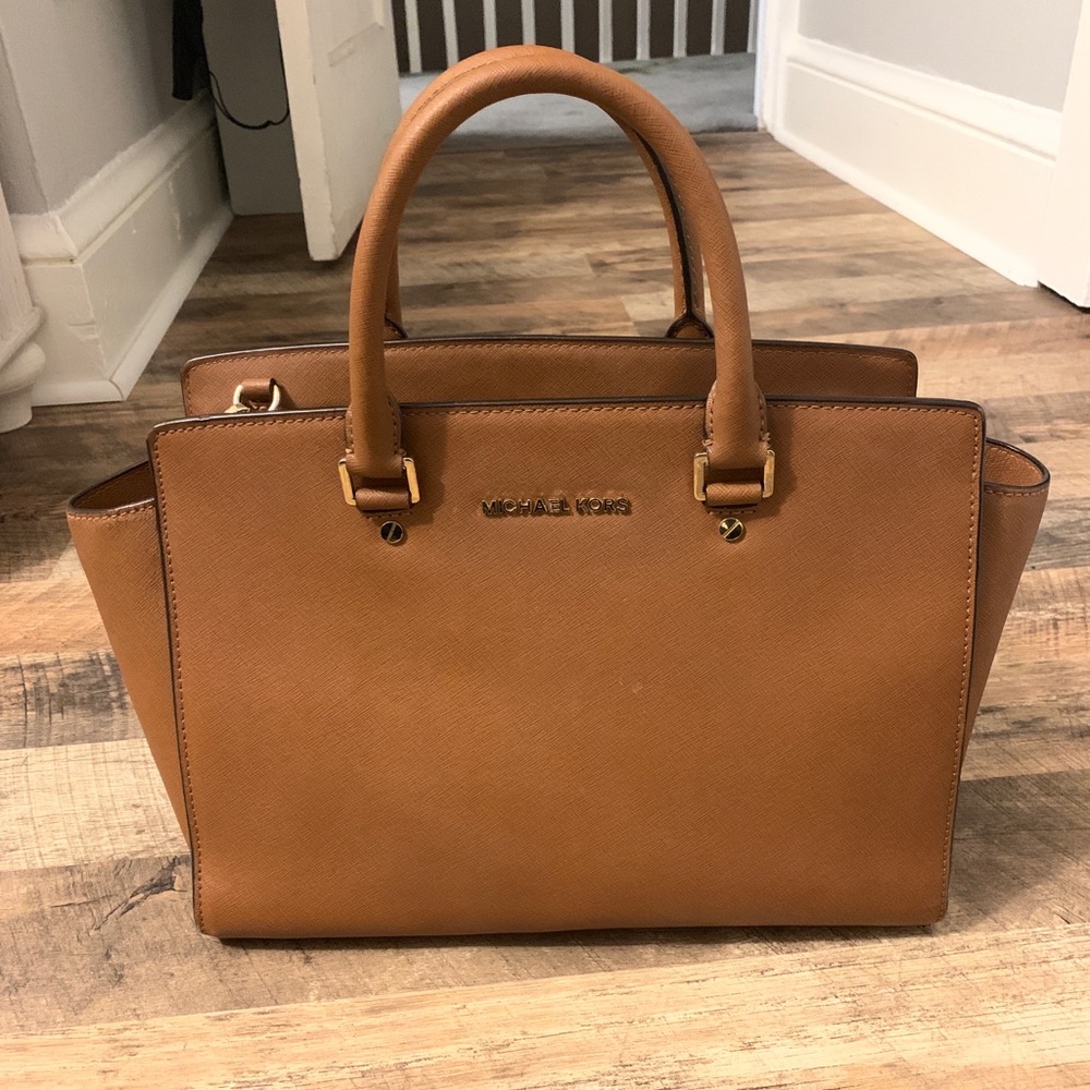 Michael Kors Selma Satchel